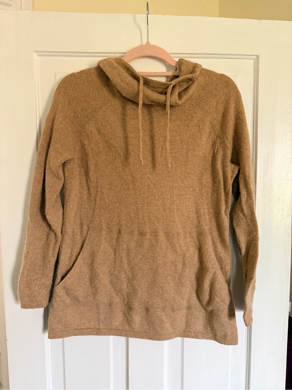 Athleta Cozy Camel Cowl Neck Merino Wool Women's Hoodie Sweatshirt